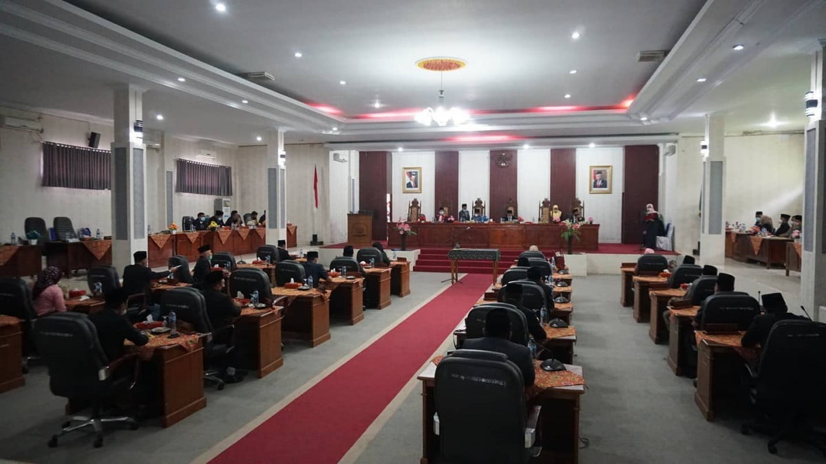 DPRD Lebong Gelar Rapat Paripurana Pemberhentian Bupati dan Wakil Bupati