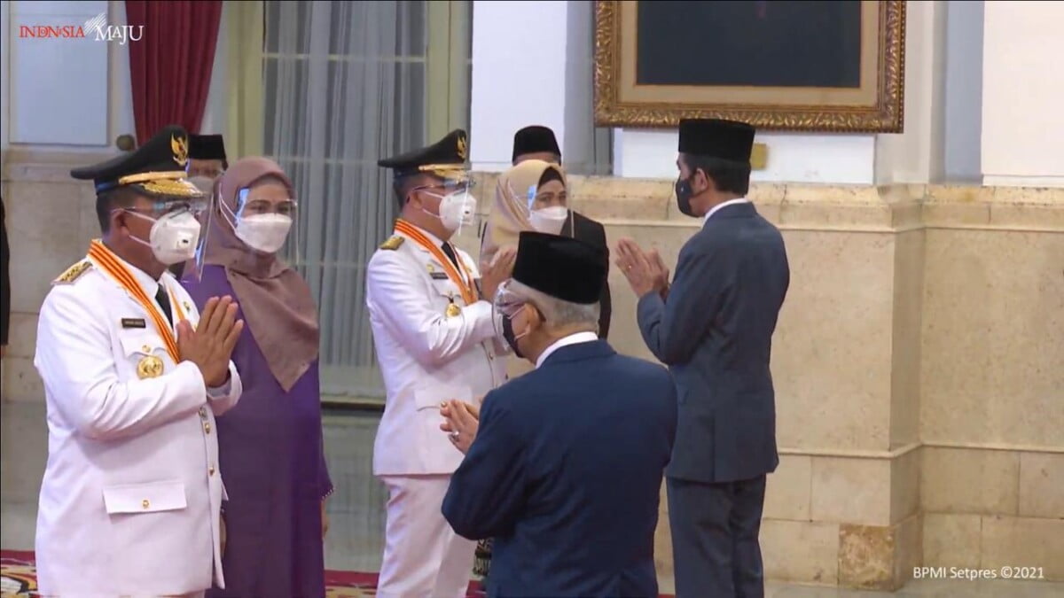 Sah! Jokowi Lantik Gubernur-Wakil Gubernur Bengkulu 2021-2024