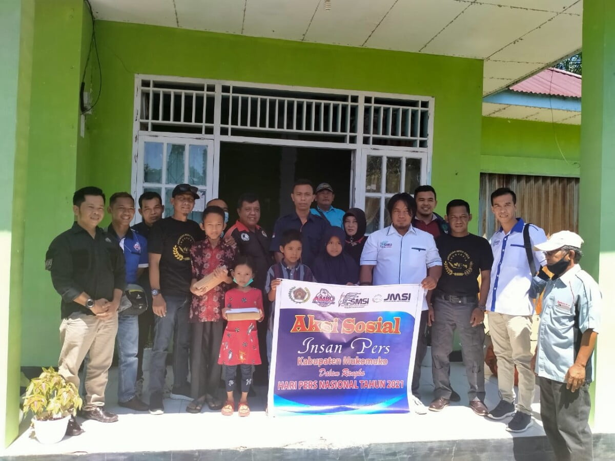 HPN di Mukomuko Kompak: PWI, SMSI, JMSI dan AMBO Santuni 40 Anak Yatim