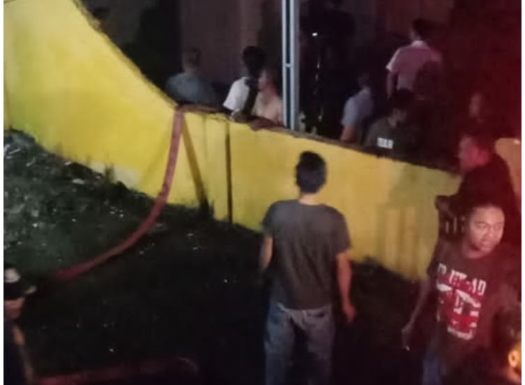 Lagi Bakar Sampah Ditinggal, Kandang Ayam Ludes