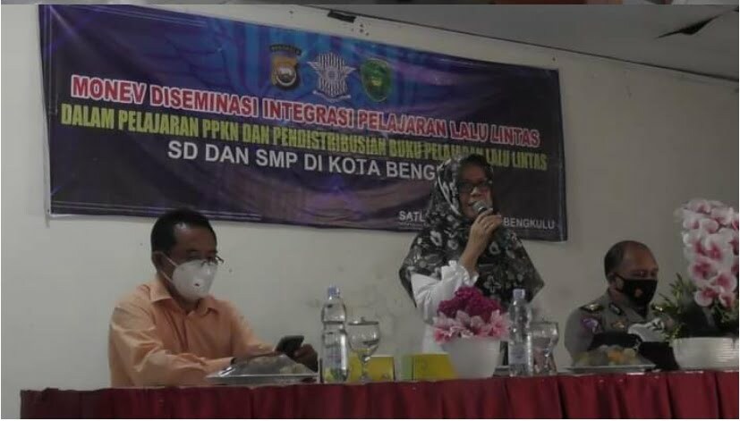 Disdik Bersama Polres Bengkulu Lakukan Monitoring Diseminasi Integrasi Lalu Lintas