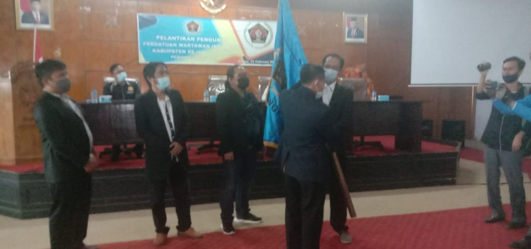 Zacky Lantik Pengurus PWI Rejang Lebong