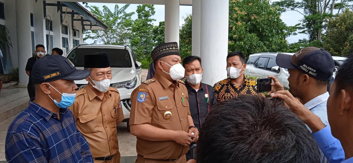 Bupati Seluma Programkan Setiap OPD Tanam Buah-Buahan