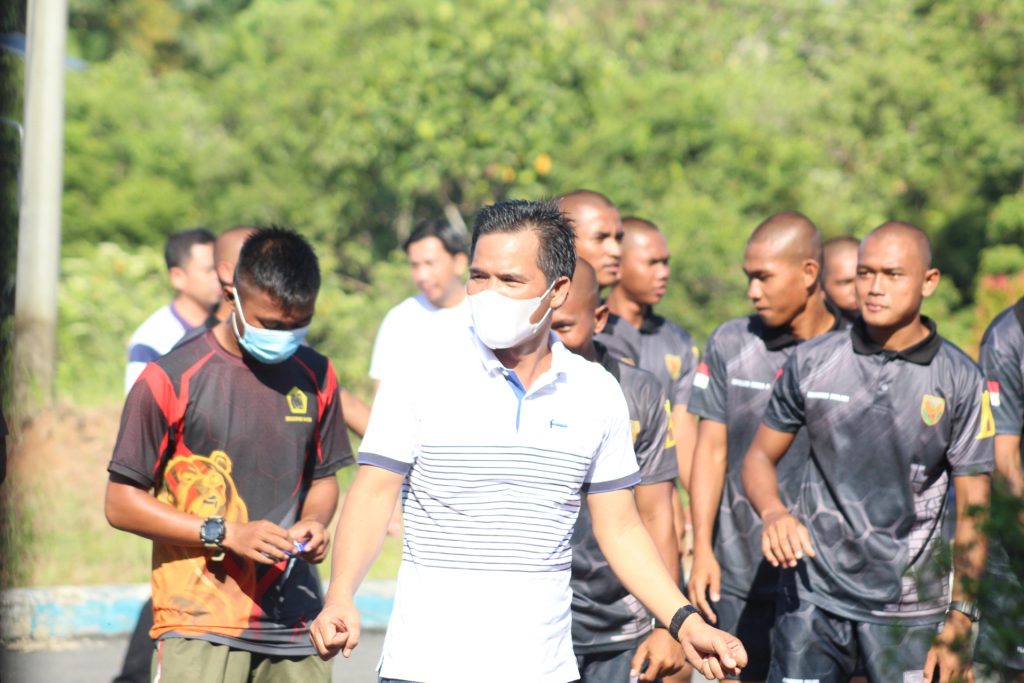 Terobosan Baru DPRD Bengkulu Tengah Gelar Senam Bersama Jaga Stamina dan Daya Tahan Tubuh Ditengah Pandemi