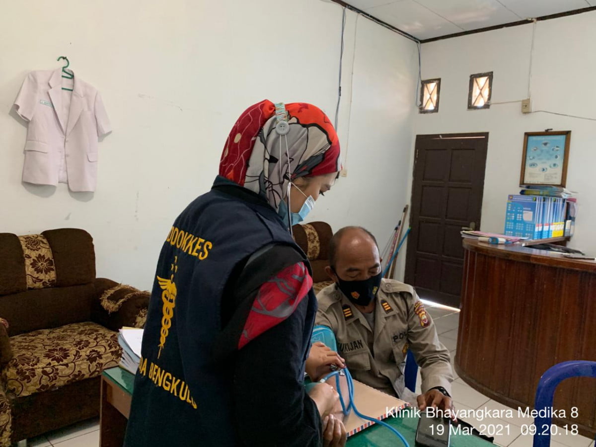 Urkes Polres BS Sosialisasi Pelayanan dengan Periksa dan Pengobatan
