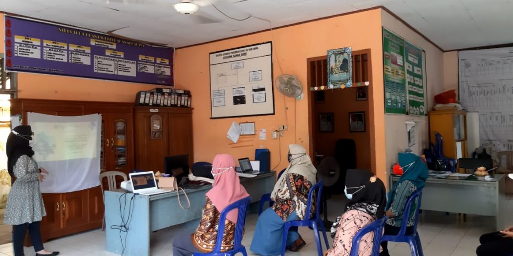Program Digitalisasi Dari Mahasiswa KKN-T IPB Bermanfaat Untuk Kelurahan