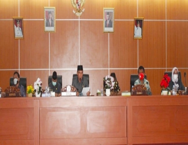 Propemperda Tahun 2021 Ditetapkan, DPRD  Bengkulu Tengah Gelar Rapat Paripurna