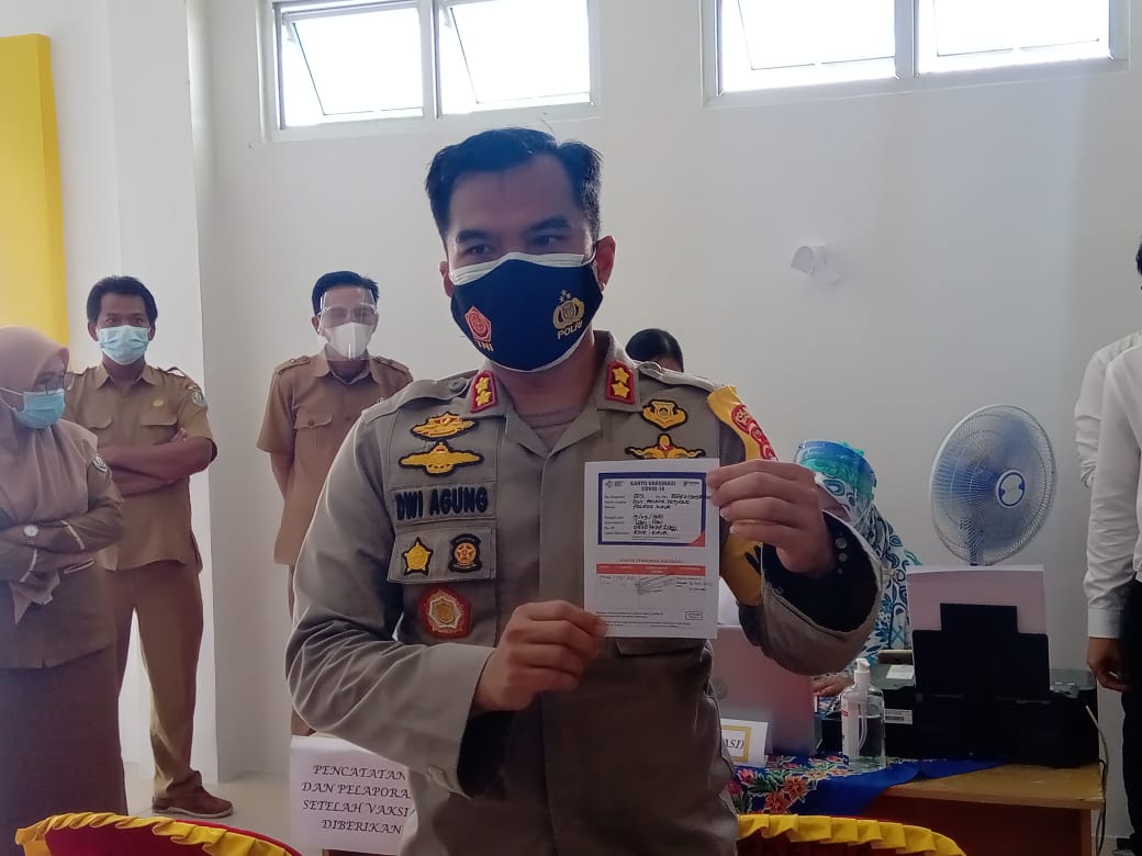 Polsek Kaur Gelar Vaksinasi Tahap ll Untuk TNI-Polri