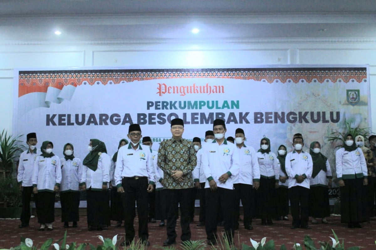 Pengukuhan Pengurus Keluarga Beso Lembak Diharapkan Rohidin Jadi Mitra Pembangunan
