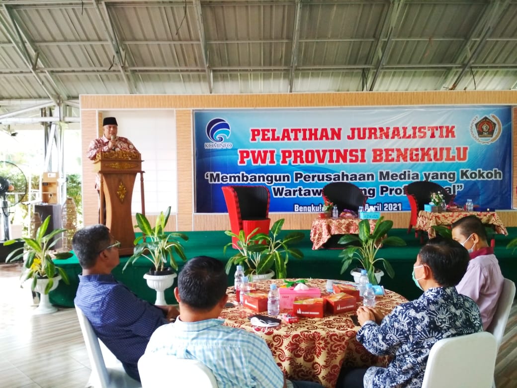 Karya Jurnalistik Bangun Berita Positif, Berimbang dan Konstruktif
