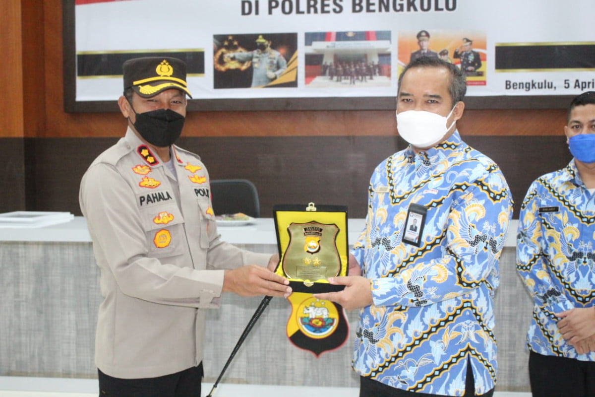 Polres Bengkulu Raih Penghargaan PTSP Ombudsman