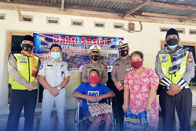 Sat Lantas Polres Bengkulu gelar Baksos bersama PT. Jasa Raharja Cabang Bengkulu