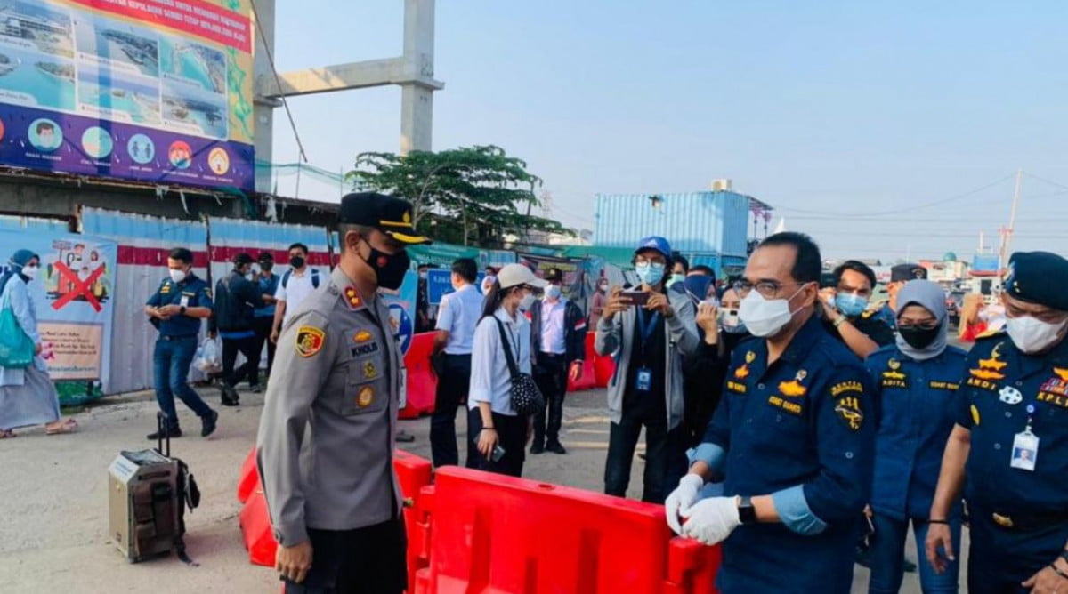 Sediakan Swab Antigen di Pelabuhan, Polri Tuai Pujian Dari Menhub
