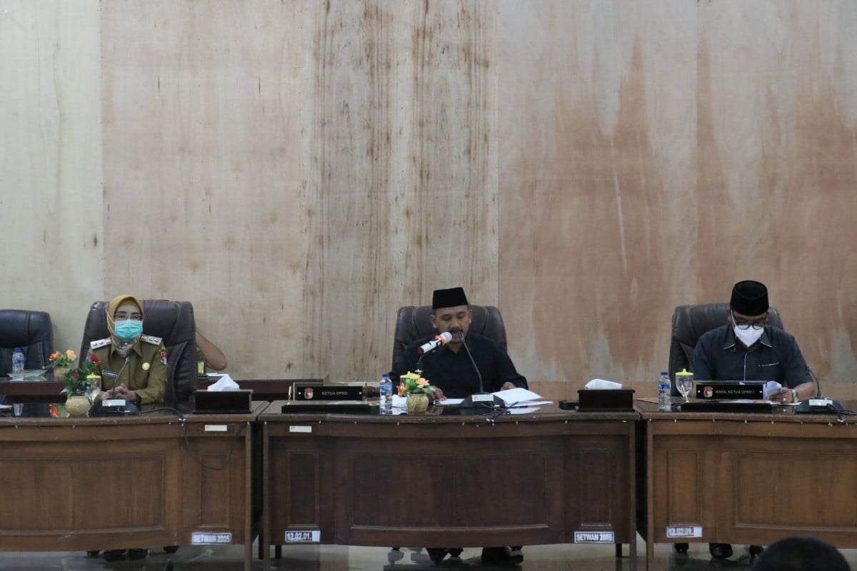Paripurna Pengantar LKPJ-KDH Kabupaten Mukomuko