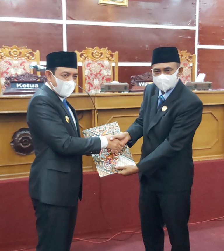 Dewan Beri Beberapa Catatan Untuk Pemkot Bengkulu Dalam Paripurna LKPJ Walikota