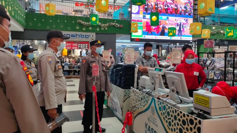 Polres Bengkulu Ops Yustisi di Bencoolen Mall, Tegur Pelanggar Prokes