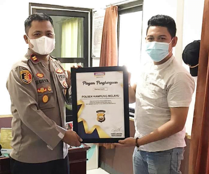 Polsek Kampung Melayu Berhasil Ungkap Pencurian, Indomaret Berikan Piagam Penghargaan