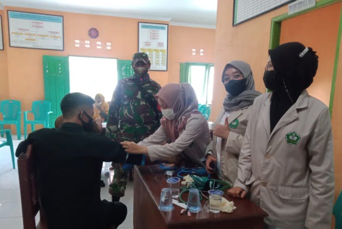 Dandim 1201 Apresiasi Babinsa Dampingi KKN Mahasiswa Poltekkes Pontianak
