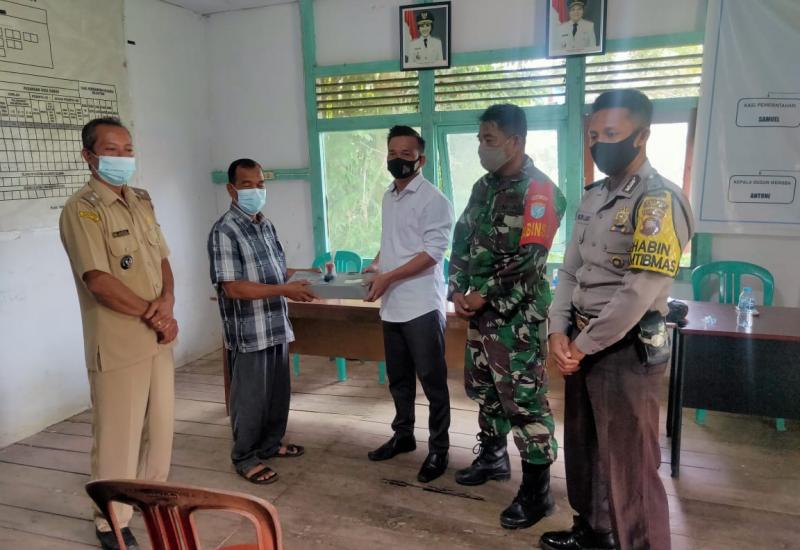 Babinsa Koramil Air Besar Hadiri Serah Terima Jabatan BPD