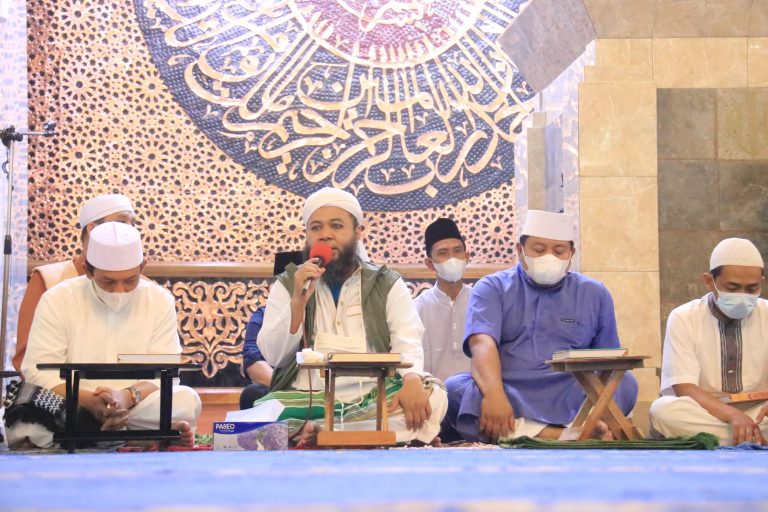 Walikota Helmi Ajak Masyarakat Gaungkan Program Bengkulu Mengaji