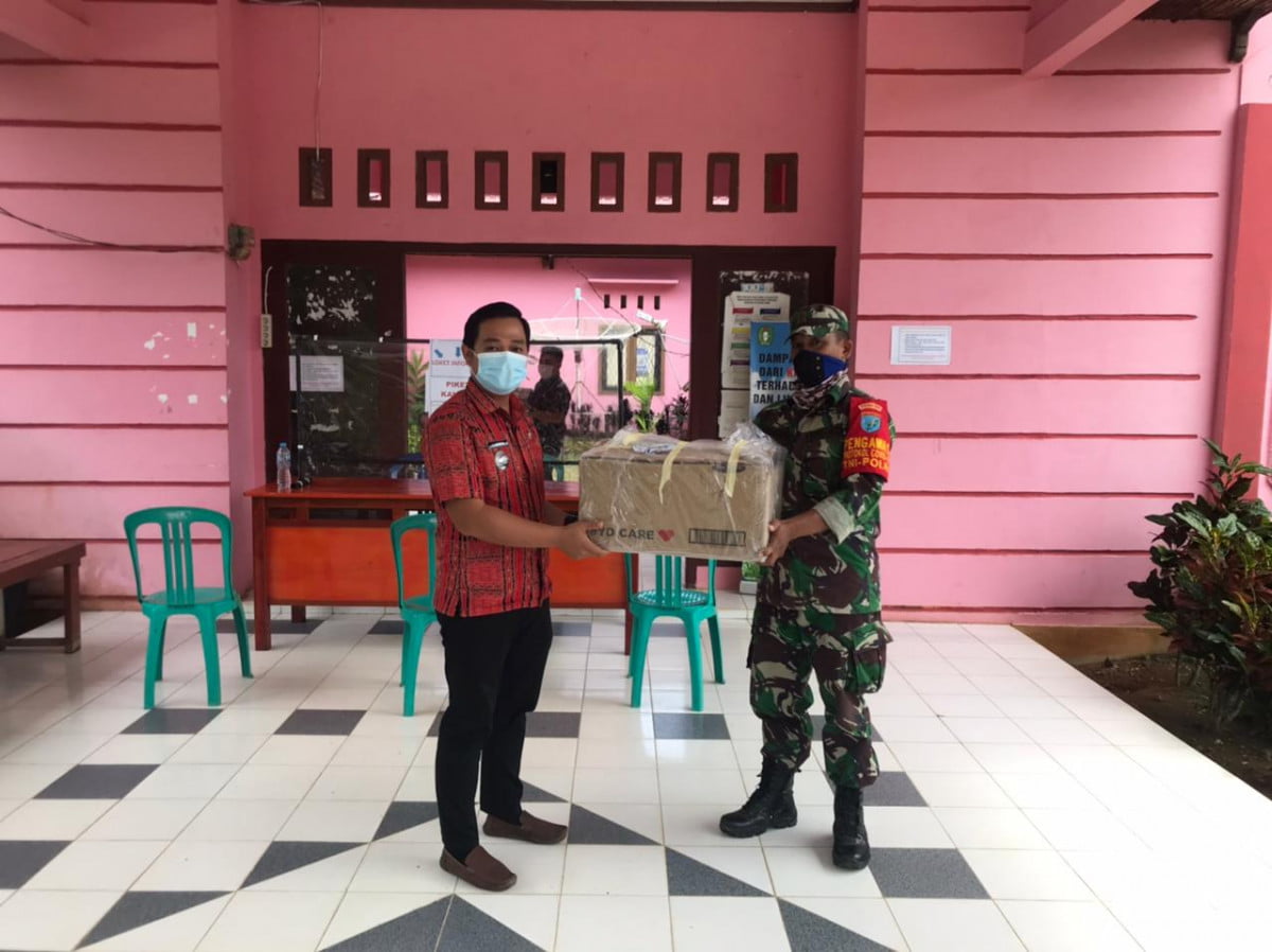 Koramil Menyuke Siap Salurkan Bantuan Masker dari Pemerintah Kecamatan Banyuke Hulu