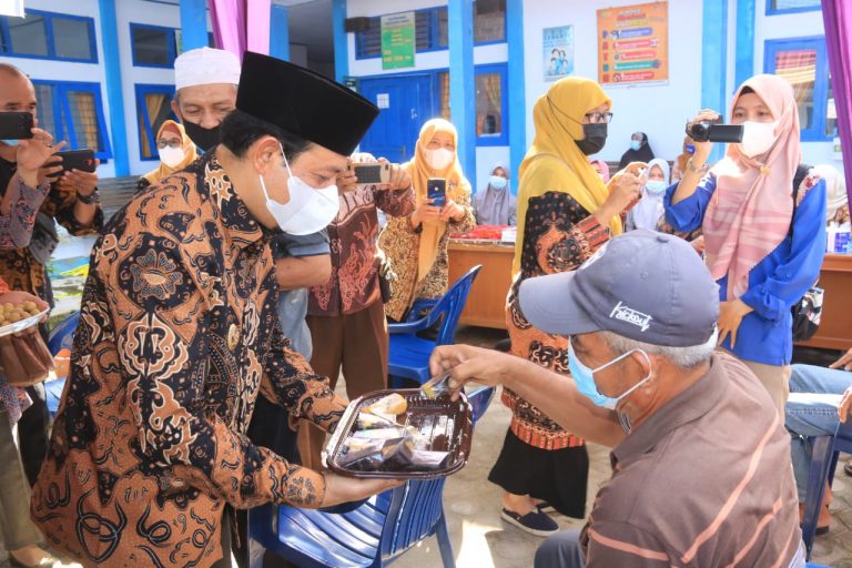 Peringati Hari Lansia Nasional Pemkot Bengkulu Ajak Sukseskan Vaksinasi Para Lansia