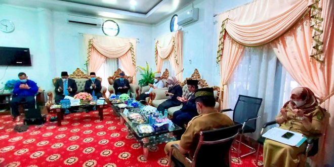 Direktur Utama BPRS Fadhilah Resmi Rangkap Dua Jabatan