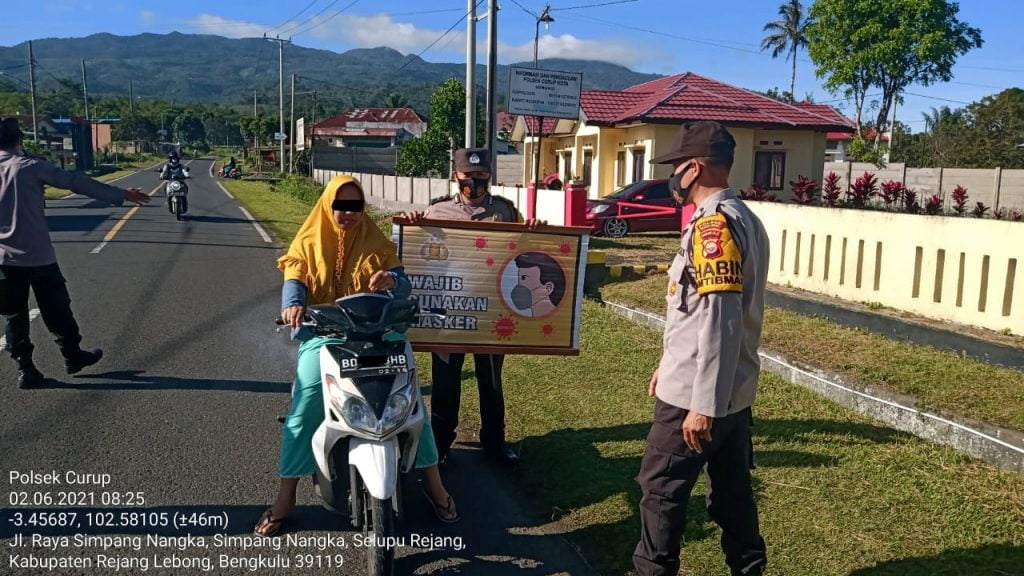 Polsek Curup Tegur 10 Warga Tak Pakai Masker