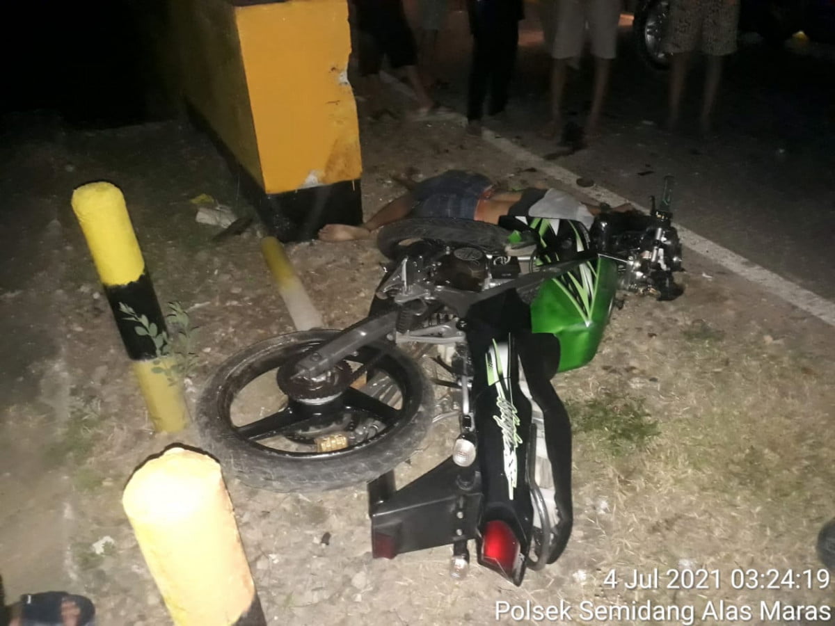 Laka Tunggal, Pengendara Ninja Tanpa Nopol Tewas Ditempat