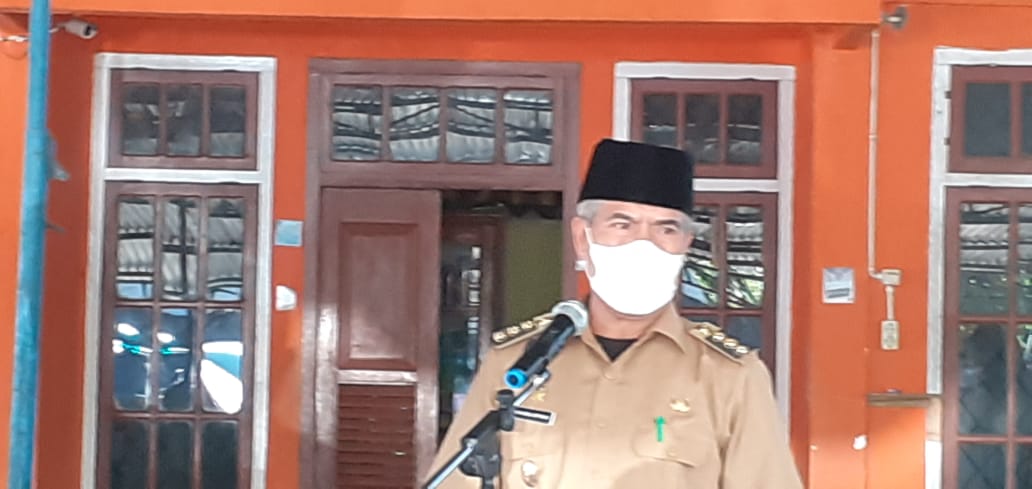 Bupati Syamsul Lepas Bansos Beras PPKM Dampak Korona