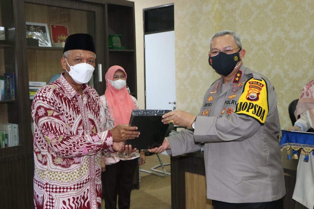 Kapolda dan UIN FS Bengkulu Bersinergi Memajukan Pembangunan dan Penanganan Covid-19