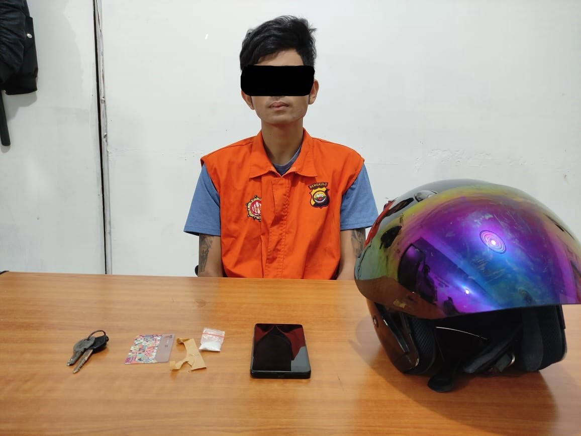Nyimpan Satu Paket Diduga Sabu, Az Warga Kota Bengkulu Diamankan Polisi