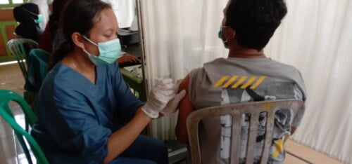 Puskesmas Sindang Jati Vaksinasi 143 Warga