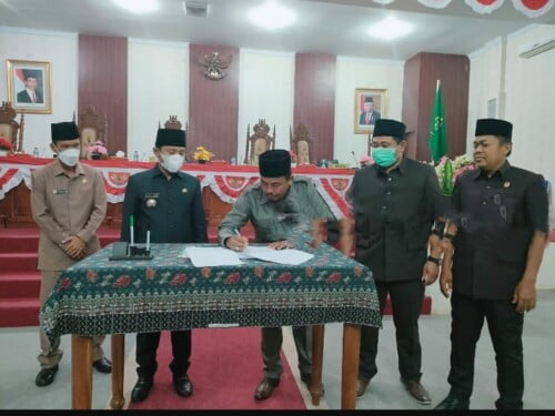 DPRD Lebong Sahkan APBD TA 2022