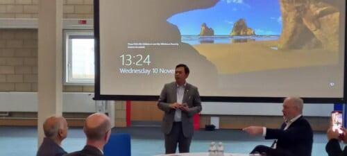 Diundang Loughborough University, Waket DPD RI Jelaskan Relasi Islam dan Demokrasi Indonesia