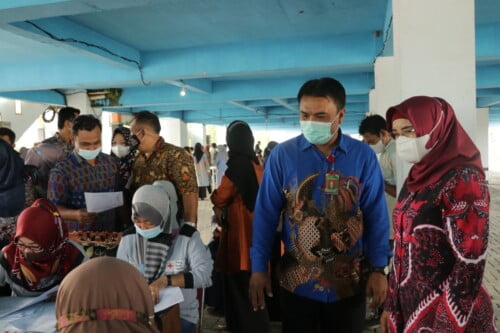 Pemda Mukomuko dan PMI Menggelar Gebyar Vaksinasi Massal
