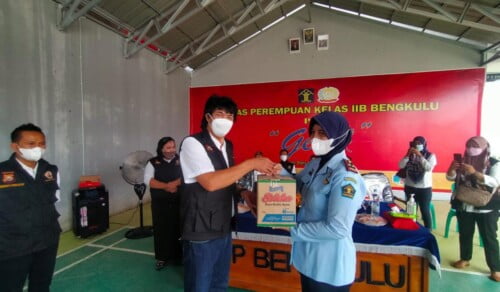 Pokdarkamtibmas Bhayangkara Daerah Bengkulu Kunjungi Lapas Perempuan Kelas II B, Lanjutkan program tali kasih