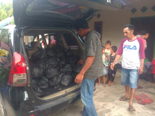 Tahun Baru, PT Faming Levto Bakti Abadi Salurkan Ratusan Paket Sembako