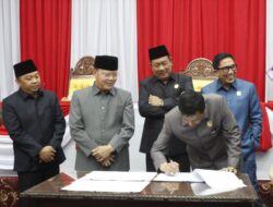 Penandatangan Nota Kesepakatan KUA dan PPAS APBD-P Provinsi Bengkulu TA 2023