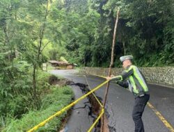 Jalan Liku 9 Ambles, Pemprov Bengkulu Pastikan Segera Ditangani