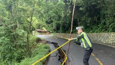 Jalan Liku 9 Ambles, Pemprov Bengkulu Pastikan Segera Ditangani