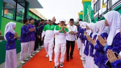 Rohidin Hadiri HUT ke 48 SMAN 5 Kota Bengkulu Sekaligus Buka Cendana Fair Ke XXII
