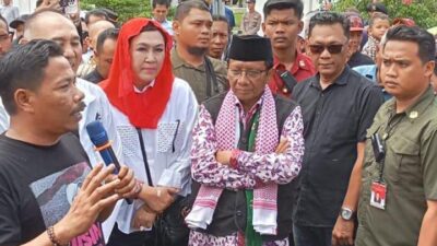 Masyarakat Bengkulu Temui Prof Mahmud MD, Sampaikan Permasalahan Agraria