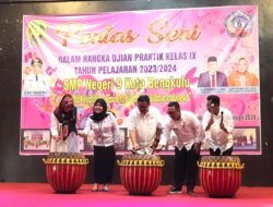 Pentas Seni Sebagai Wadah Untuk Berani Tampil