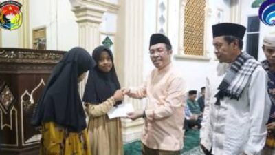 Safari Ramadhan, Pemkab Mukomuko Berikan Santunan ke Anak Yatim dan Piatu