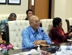 Gusnan Serahkan LKPD Bengkulu Selatan ke BPK