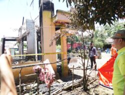 Gubernur Bengkulu Beri Bantuan Korban Kebakaran di Bengkulu Utara