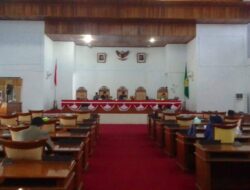 Tak Dihadiri Bupati, Paripurna Ditunda