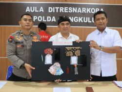 Buka Warung Makan Nyambi Jual Sabu, Dua Pria Ditangkap