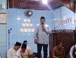 Safari Ramadhan, Bupati Erwin Salurkan Bantuan